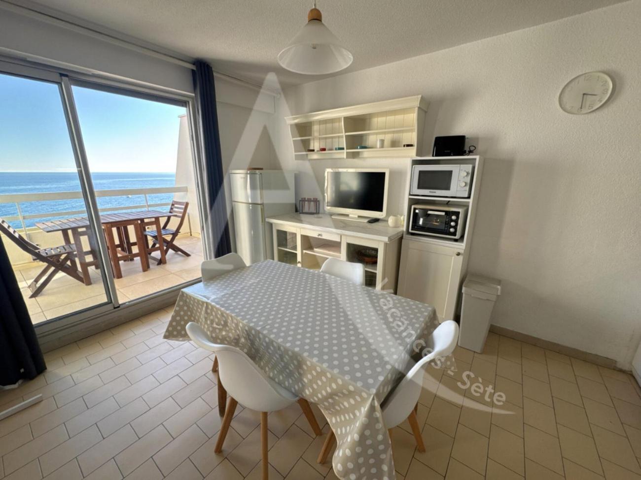 40 M², 1Ere Ligne Mer, Dernier Etage Avec Ascenseur Sete Luaran gambar